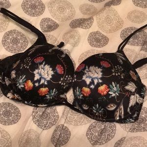 Victoria’s Secret Bra
